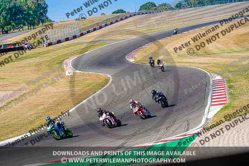 donington no limits trackday;donington park photographs;donington trackday photographs;no limits trackdays;peter wileman photography;trackday digital images;trackday photos